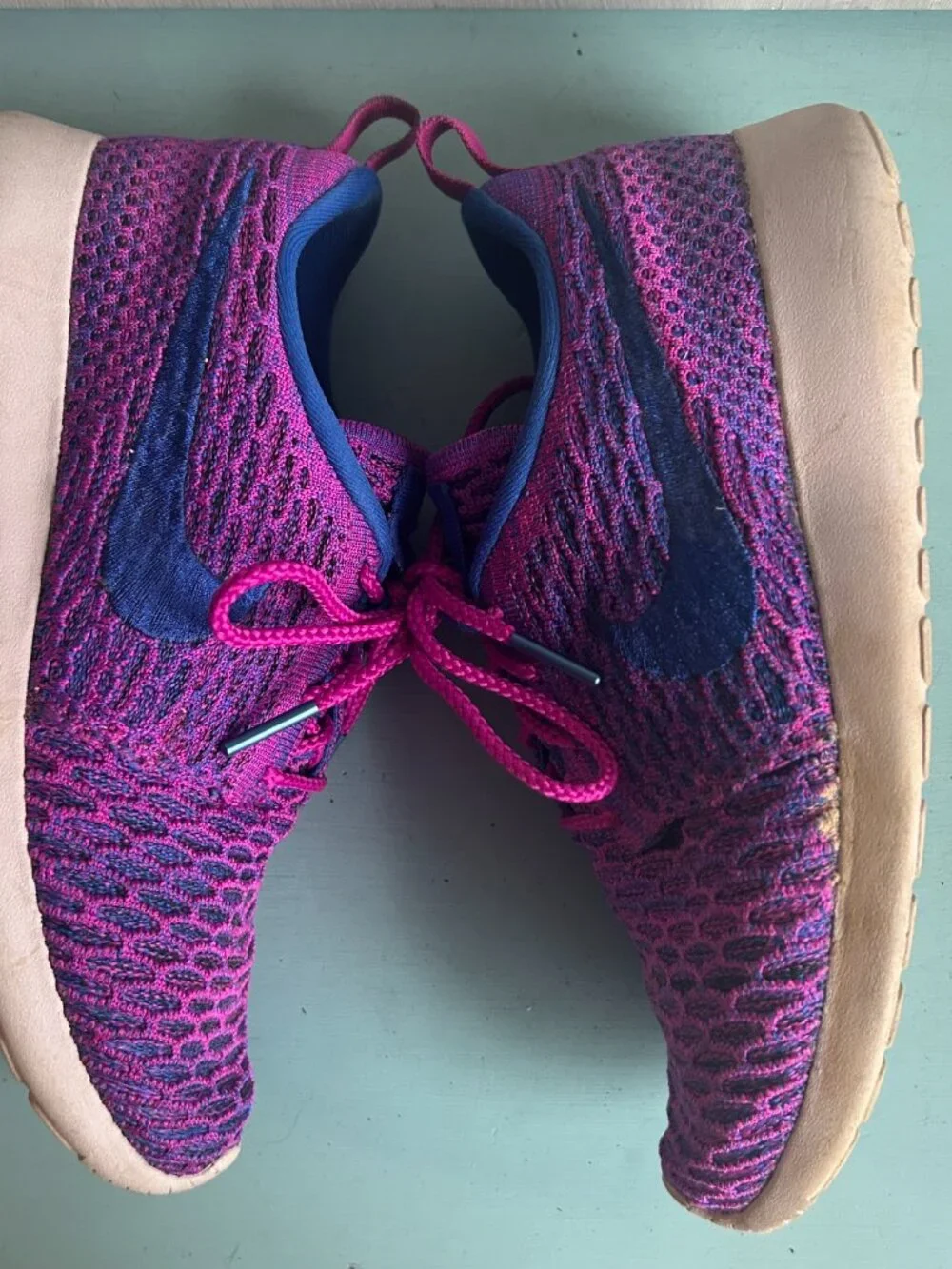 Nike Women's Roshe One Flyknit Fuchsia Flash Sneaker Running Shoes Size 7 Marled